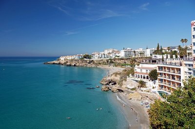 엘 살롱 해변 (Playa el Salón)